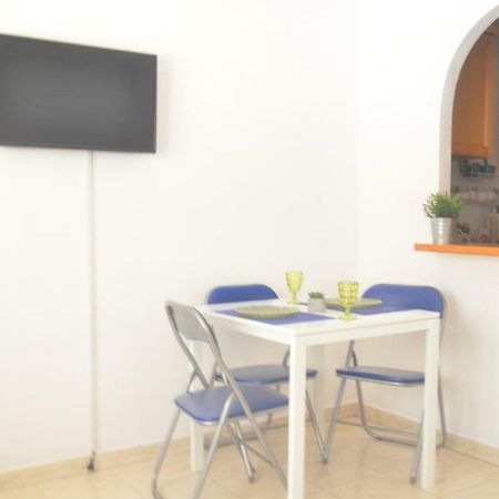 Pretty Studio With Swimming Pool Apartment Torrevieja Luaran gambar