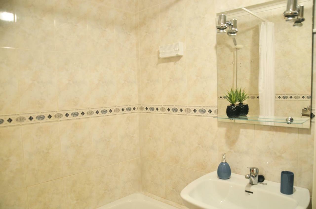 Pretty Studio With Swimming Pool Apartment Torrevieja Luaran gambar